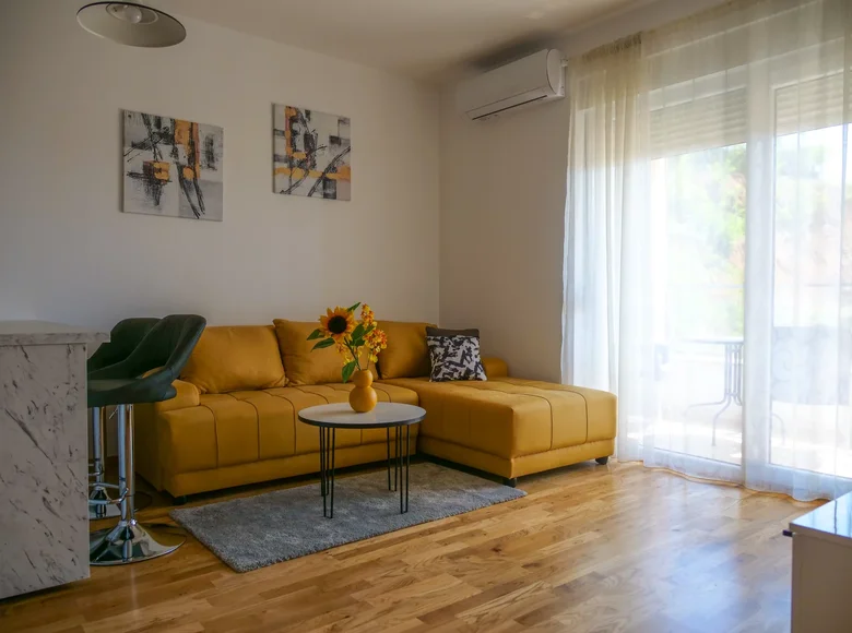 Mieszkanie 2 pokoi 43 m² Budva, Czarnogóra