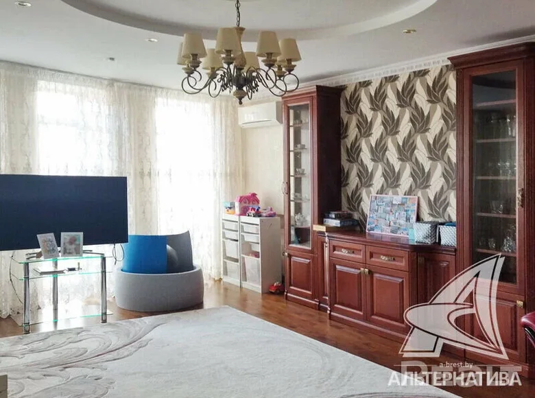 Квартира 2 комнаты 78 м² Брест, Беларусь