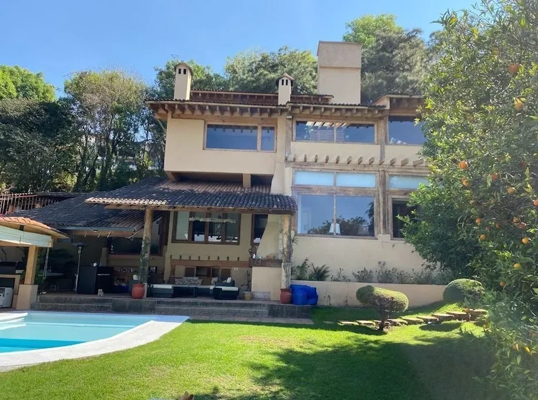 Casa 4 habitaciones 500 m² Valle de Bravo, México