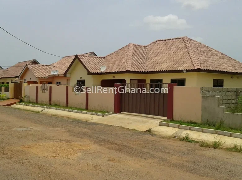 2 bedroom house  Adenta, Ghana