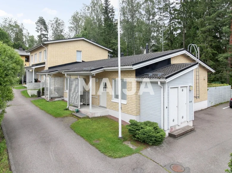 2 bedroom apartment 74 m² Helsinki sub-region, Finland