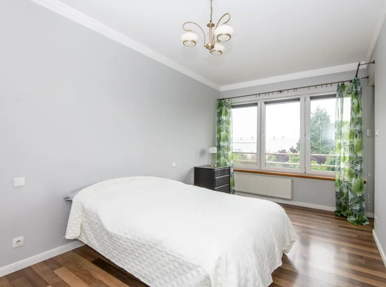 Apartamento 3 habitaciones 77 m² Poznan, Polonia