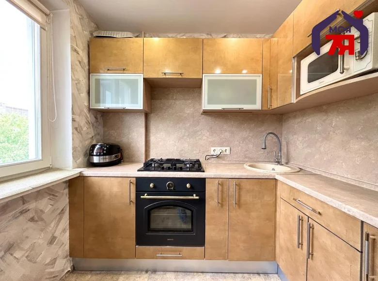 Mieszkanie 2 pokoi 47 m² Soligorsk, Białoruś