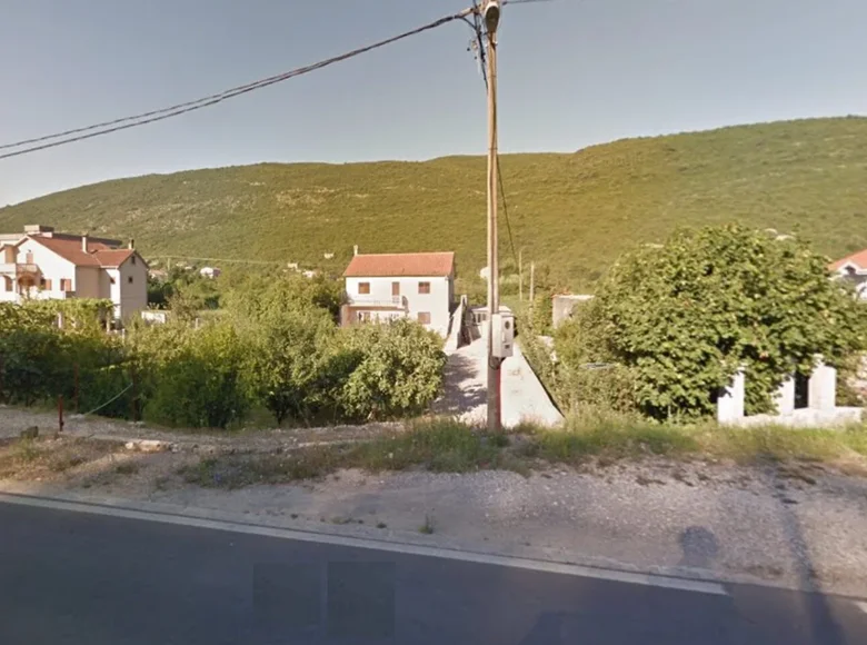 Grundstück  Bratesici, Montenegro
