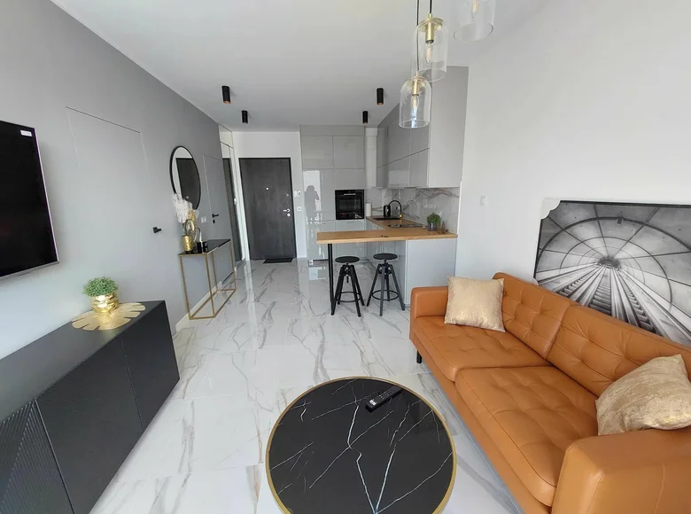 2 room apartment 34 m² in Warsaw, Poland