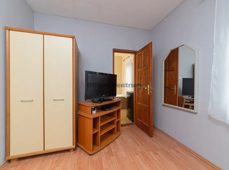 House 10 rooms 320 m² Veresegyhaz, Hungary