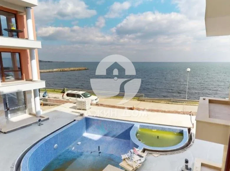 Mieszkanie 2 pokoi 60 m² Rawda, Bułgaria