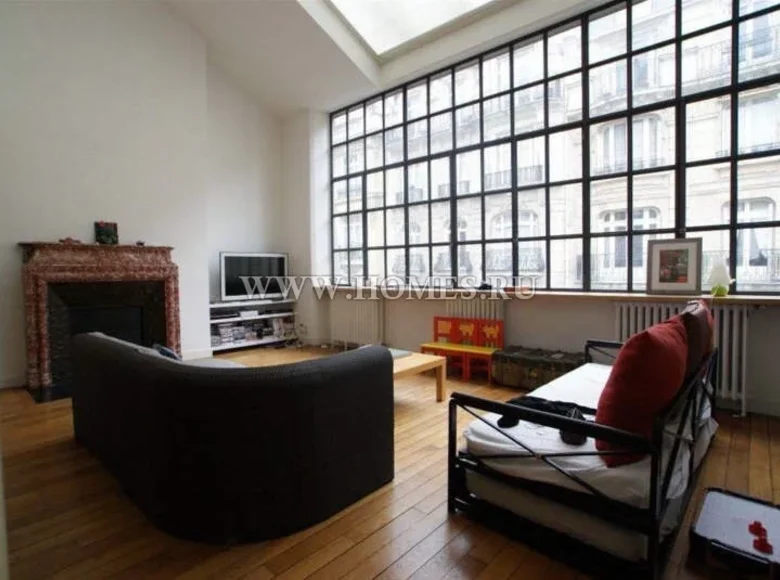 Townhouse 5 bedrooms 350 m² Paris, France