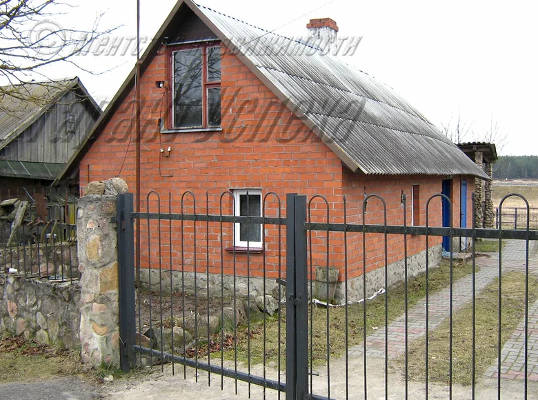 Casa 28 m² Dzmitrovicki sielski Saviet, Bielorrusia