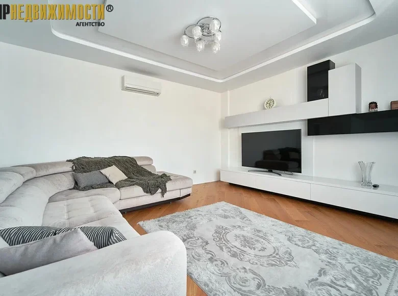 Apartamento 3 habitaciones 106 m² Minsk, Belarús