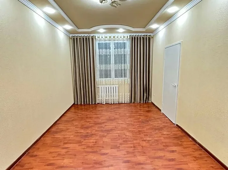 Kvartira 2 xonalar 48 m² Beshkurganda