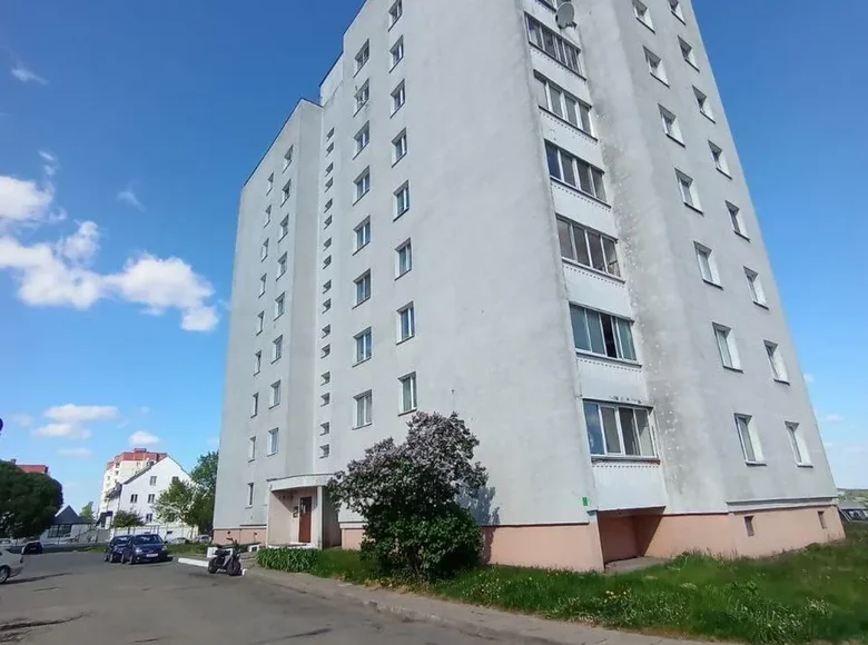 Apartamento 3 habitaciones 73 m² Hatava, Belarús
