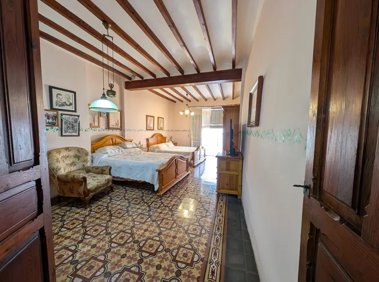 4 bedroom house  la Nucia, Spain