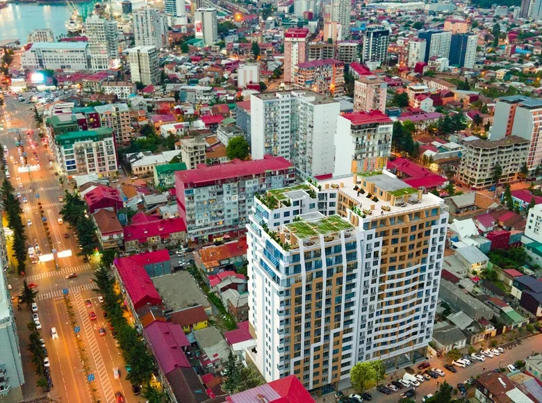 1 room apartment with balcony, with elevator, in city center for sale