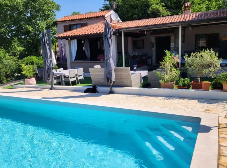 Villa mit 2 Schlafzimmern 96 m² Rabac, Kroatien