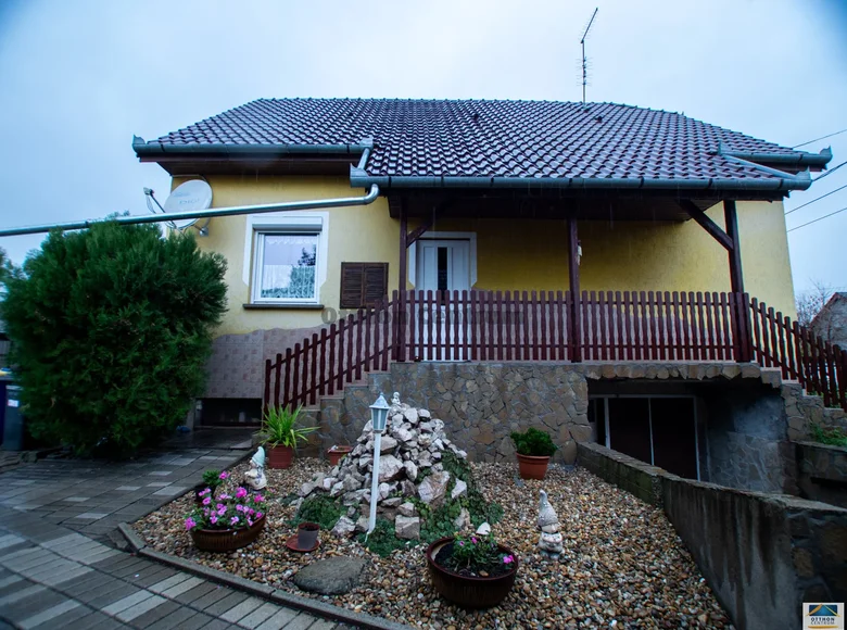 5 room house 160 m² Kecskemeti jaras, Hungary