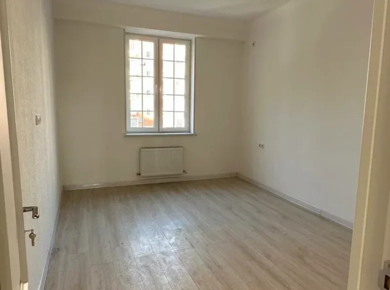 Kvartira 3 xonalar 67 m² Toshkentda