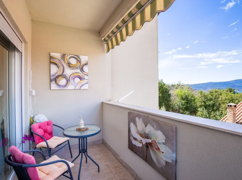 Wohnung 1 Schlafzimmer  Tivat, Montenegro