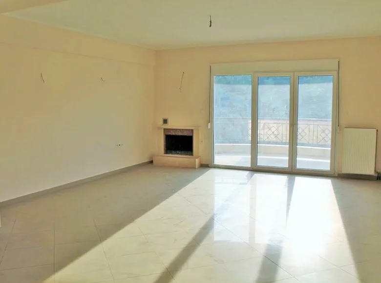 3 bedroom apartment 150 m² Municipal unot of Polichni, Greece