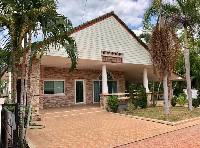 3-Schlafzimmer-Villa 240 m² mab fakthxng, Thailand