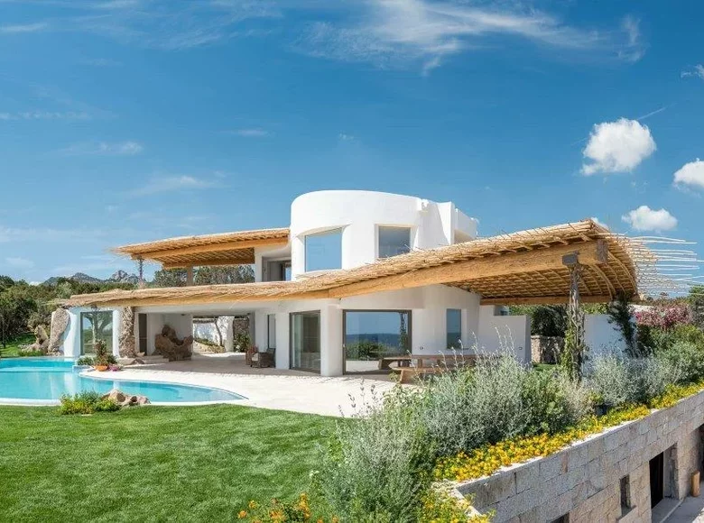 Villa 202 m² Sardinia, Italy