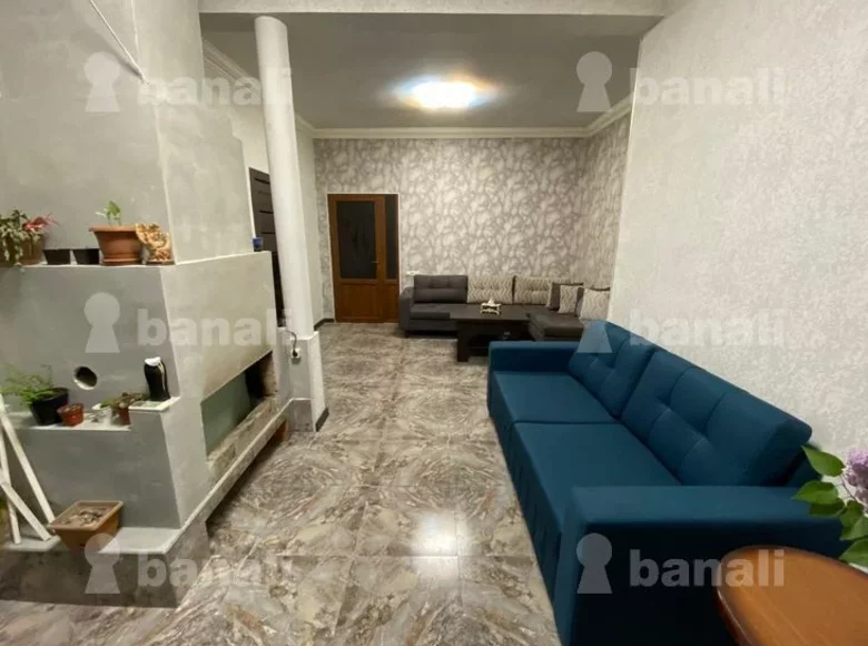 4 bedroom Mansion 320 m² Yerevan, Armenia