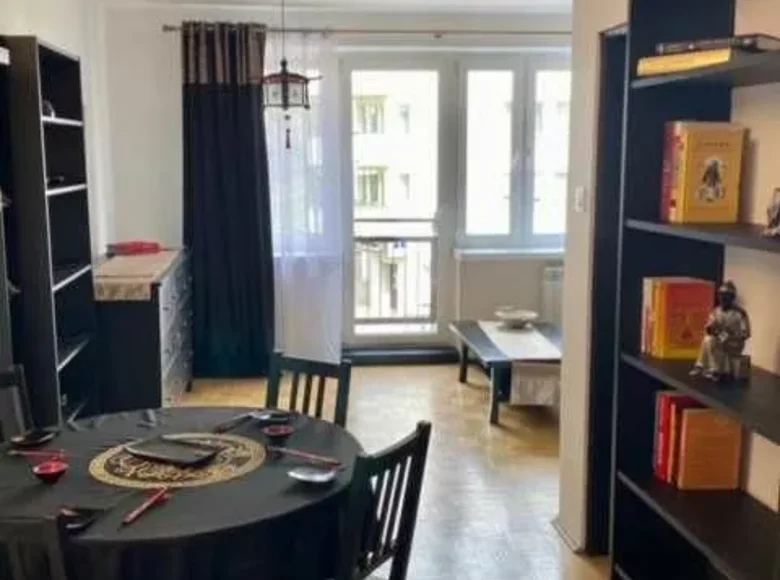 2 room apartment 44 m² in Warsaw, Poland