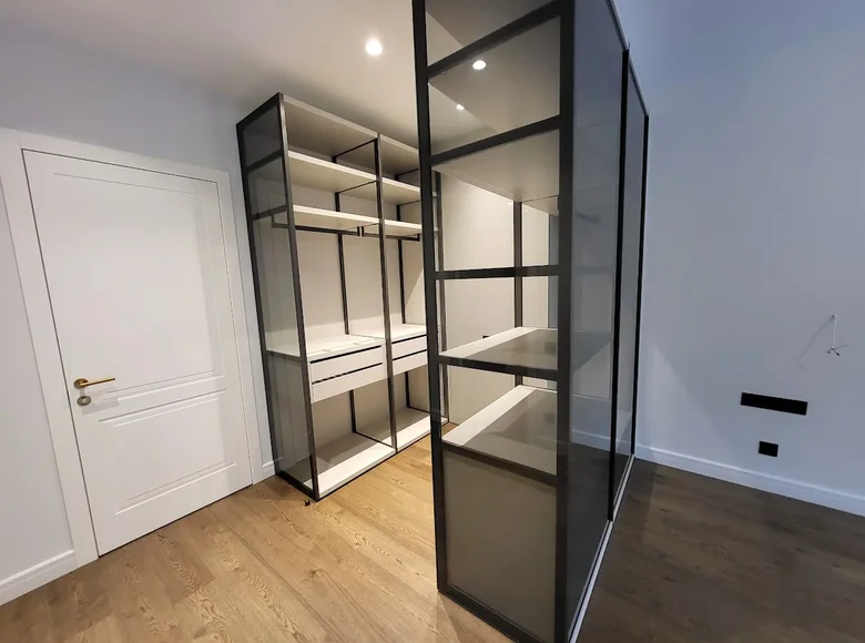 Квартира 4 спальни 118 м² Рига, Латвия