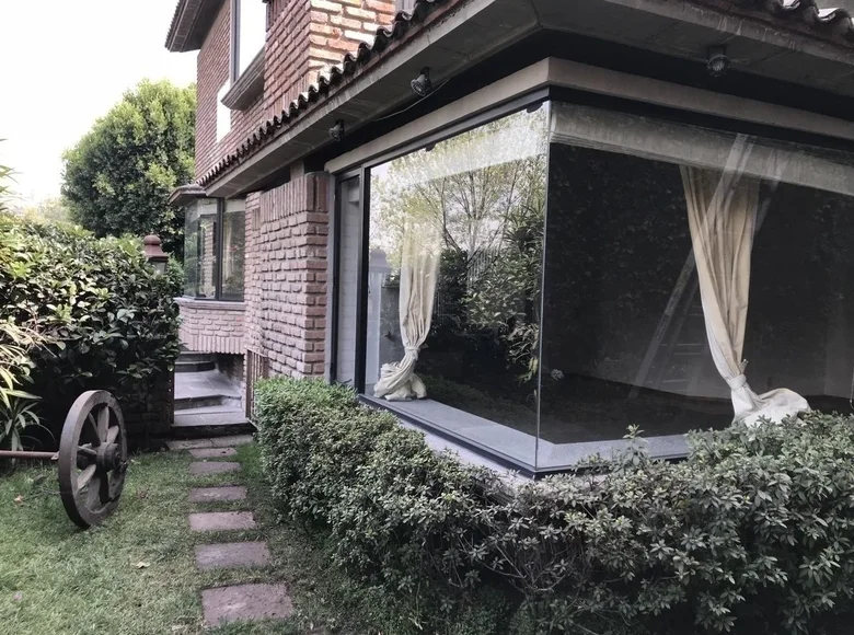 Дом 3 спальни 610 м² Huixquilucan, Мексика