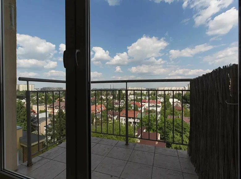 2 room apartment 41 m² in Warsaw, Poland