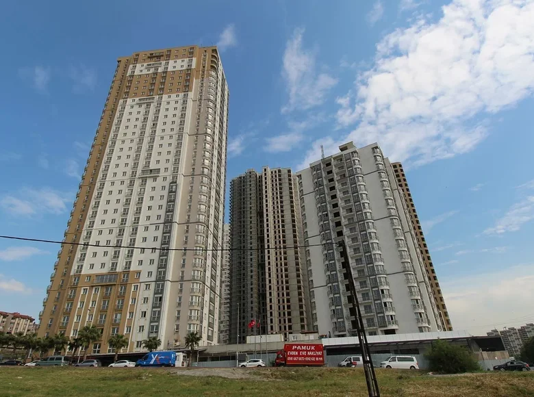 Mieszkanie 2 pokoi 53 m² Esenyurt, Turcja