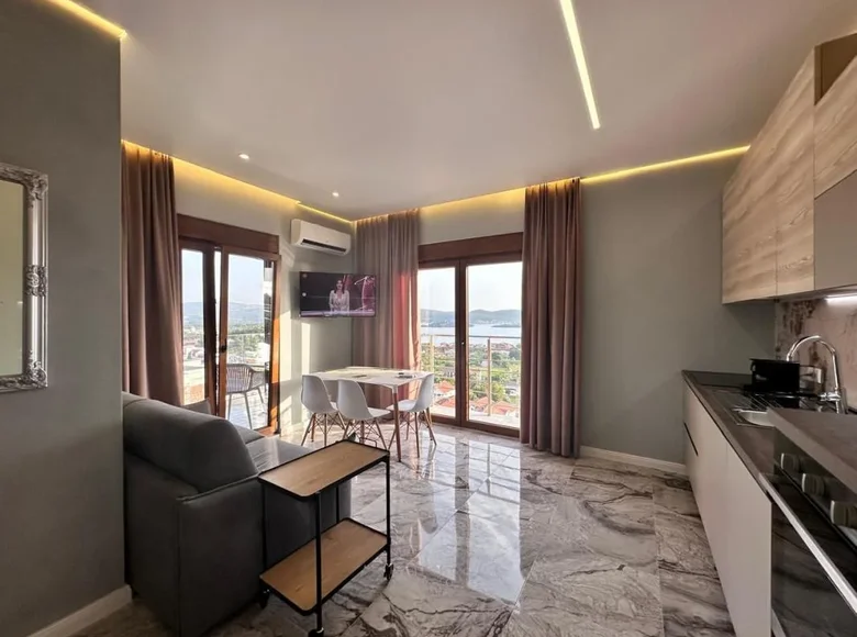 Wohnung 1 Schlafzimmer 38 m² Tivat, Montenegro