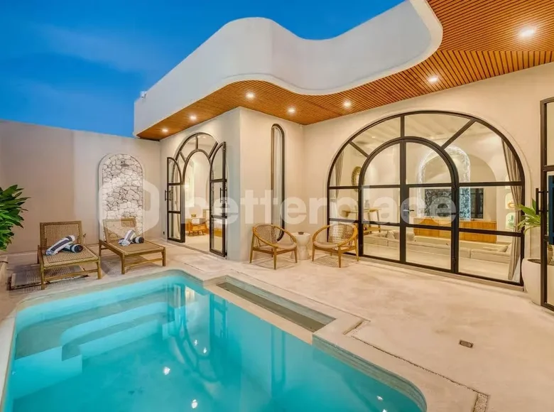 2 bedroom Villa  Kerobokan, Indonesia