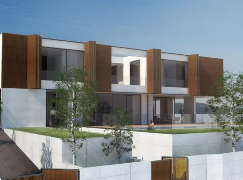 4 bedroom house 645 m² Koinoteta Parekklesias, Cyprus