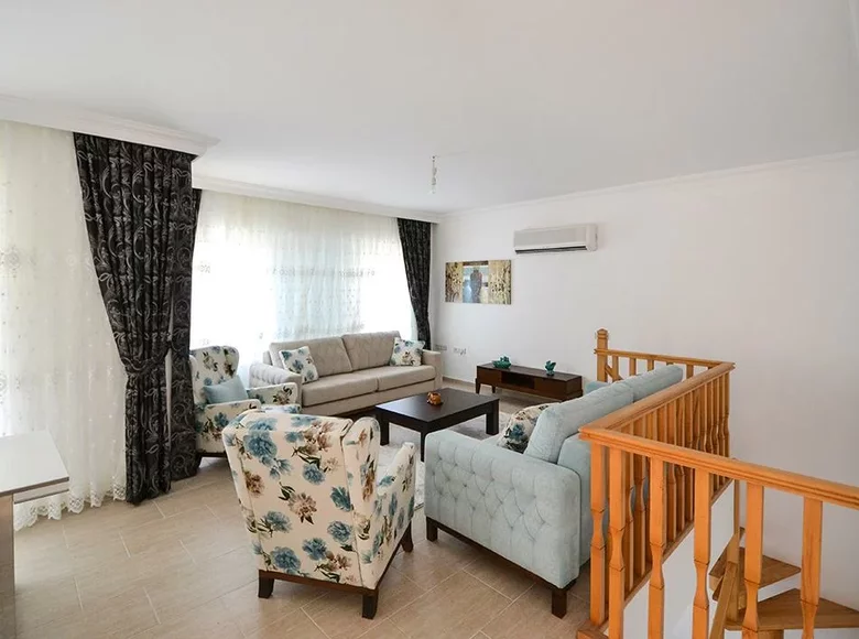 Dúplex 5 habitaciones 135 m² Alanya, Turquía