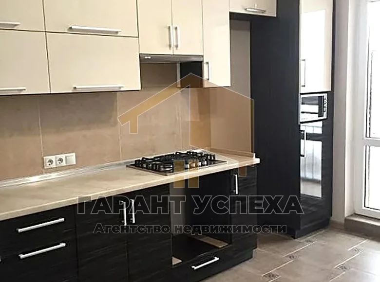 1 room apartment 43 m² Brest, Belarus