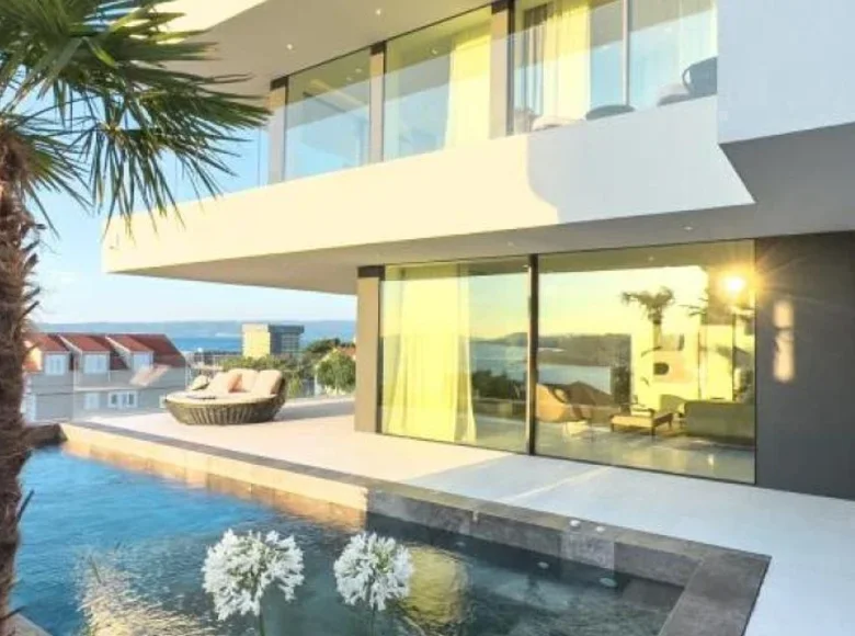 5 bedroom villa 494 m² Grad Split, Croatia