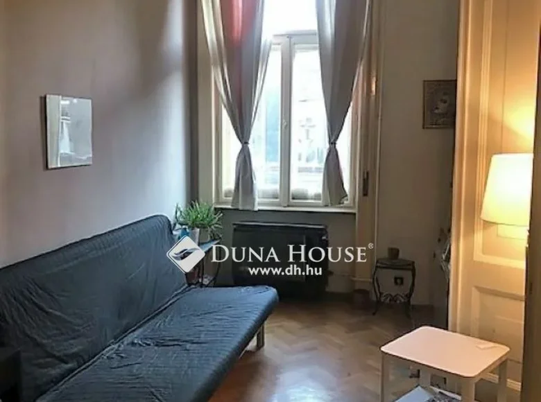 Apartment 49 m² Budapest, Hungary
