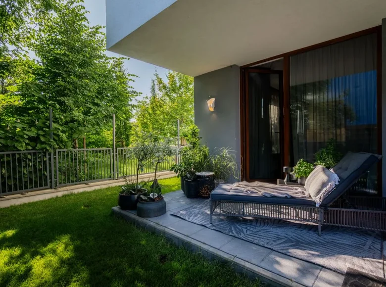 Mieszkanie 2 pokoi 48 m² Warszawa, Polska