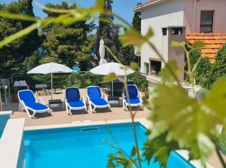 Hotel 460 m² en Split-Dalmatia County, Croacia