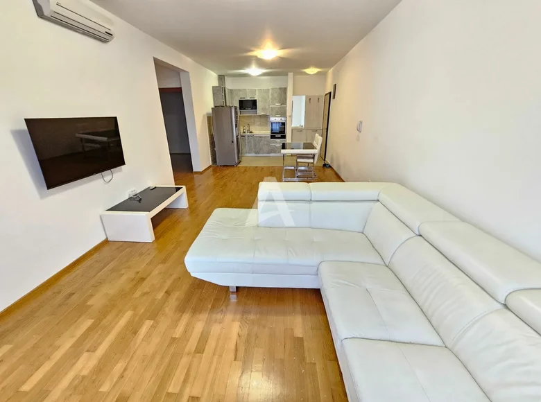 Mieszkanie 2 pokoi 69 m² Becici, Czarnogóra