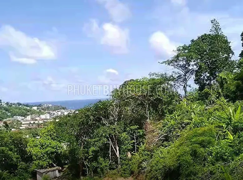 Land  Karon, Thailand