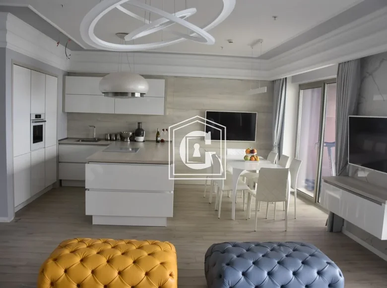 2 bedroom apartment 95 m² Budva, Montenegro