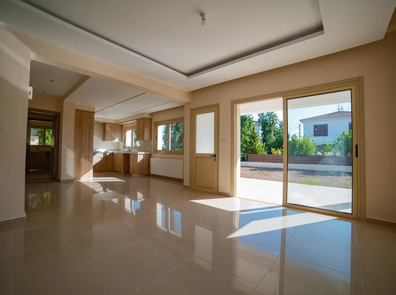 4 bedroom house 233 m² Latsia, Cyprus