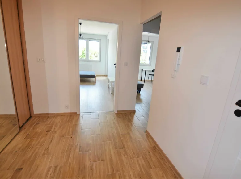 Mieszkanie 2 pokoi 47 m² w Kraków, Polska