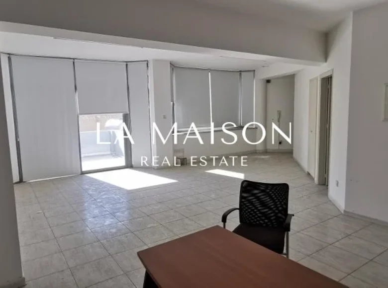 Investment 438 m² in Strovolos, Cyprus