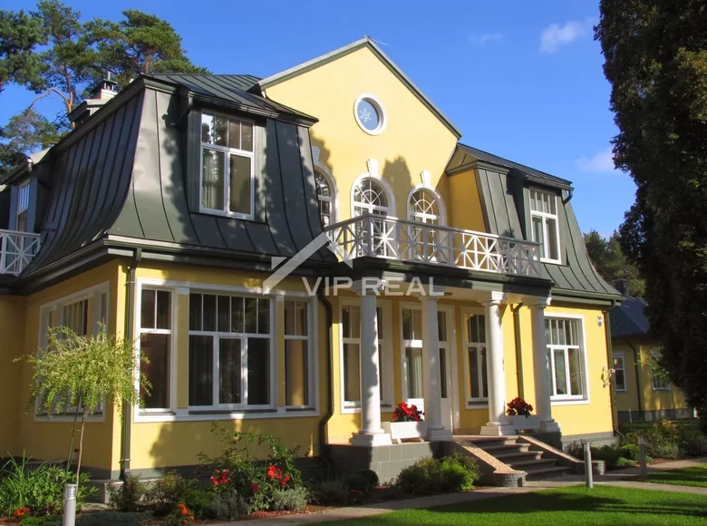 Casa 4 habitaciones 290 m² Jurmala, Letonia