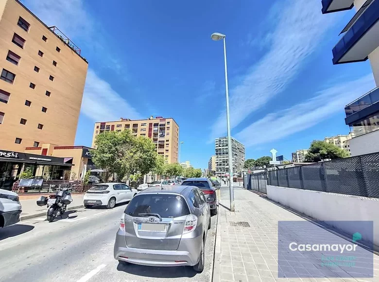 Commercial property 232 m² in Alicante, Spain