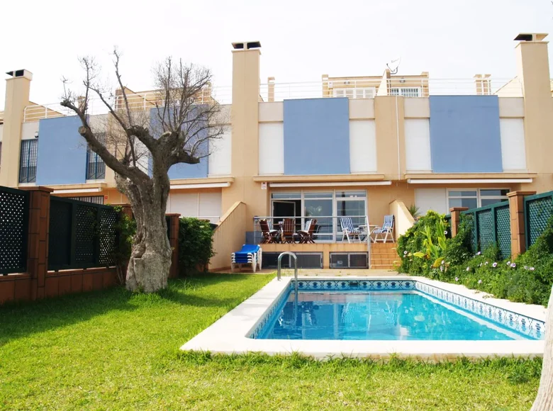 4 bedroom house 120 m² Orihuela, Spain