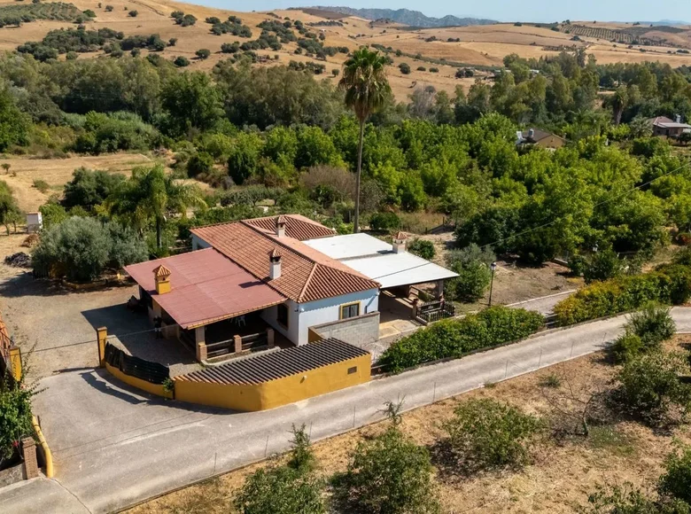 4 bedroom house 327 m² Miravalle Los Montecillos, Spain